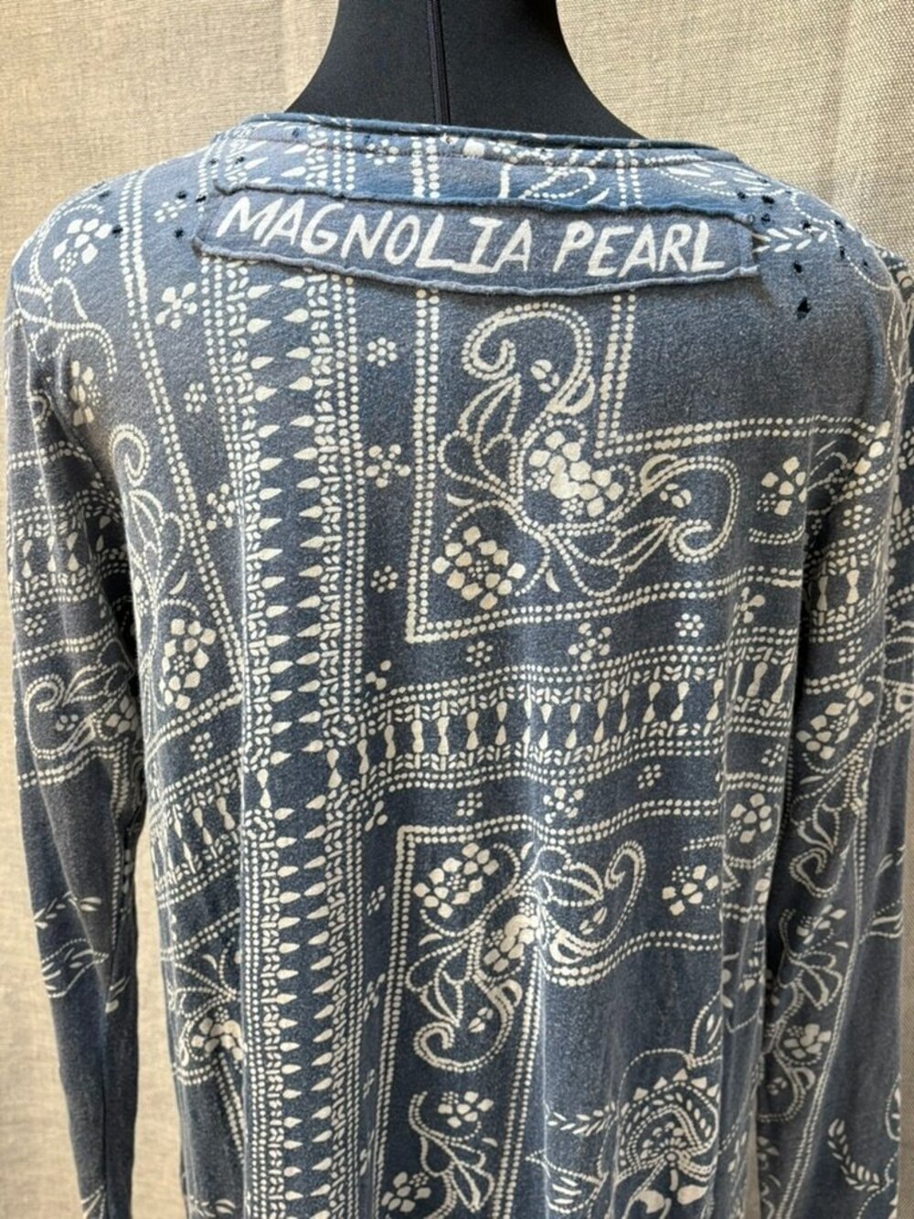 Magnolia Pearl Paisley Bandana Print Tee Dress, Blue & White OS - Picture 6 of 9